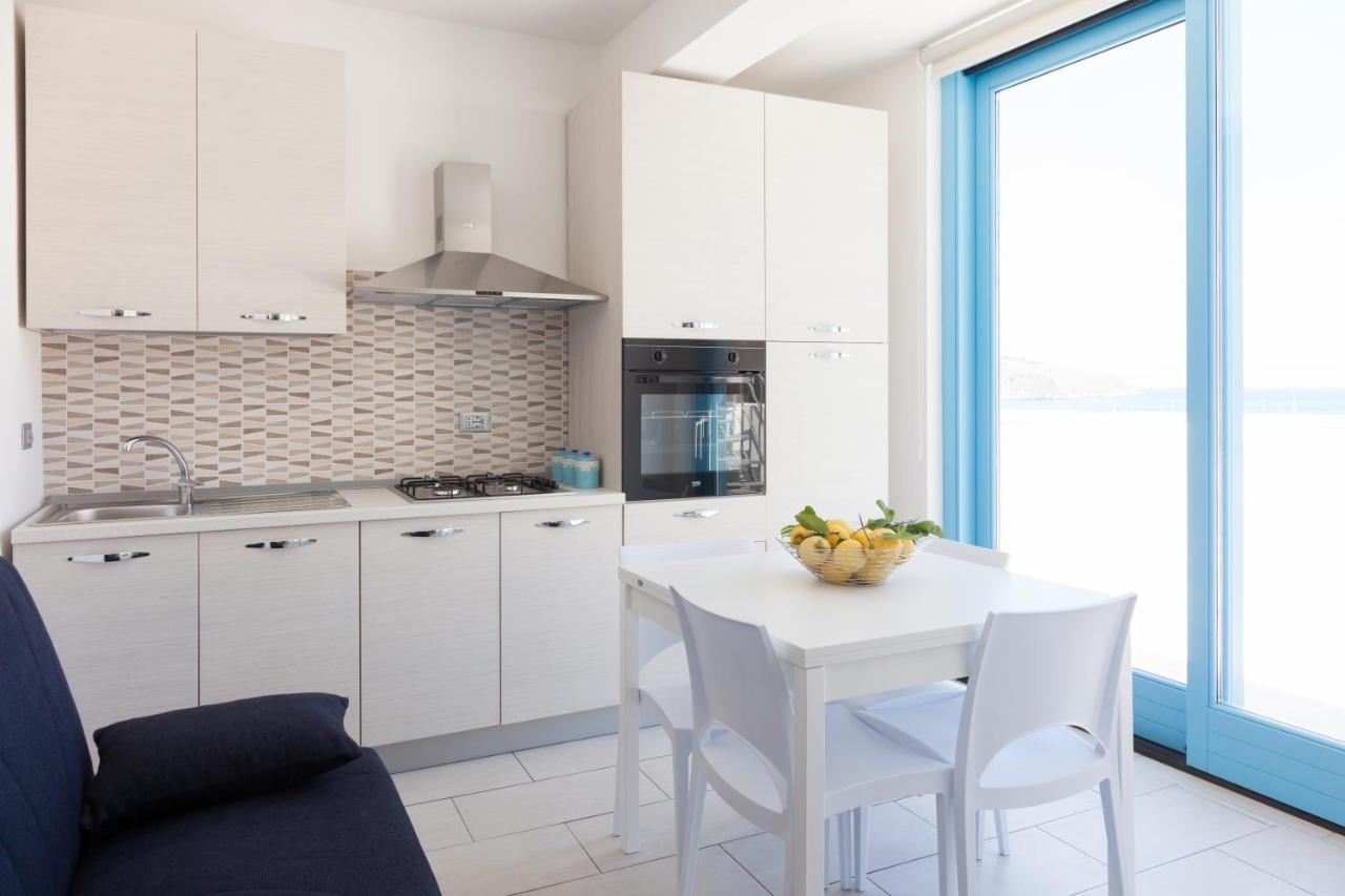 Appartement La Terrazza Sul Porto à Castellammare del Golfo Extérieur photo