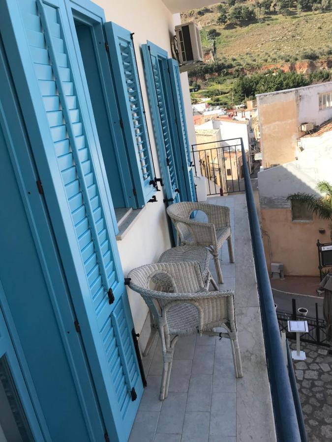 Appartement La Terrazza Sul Porto à Castellammare del Golfo Extérieur photo